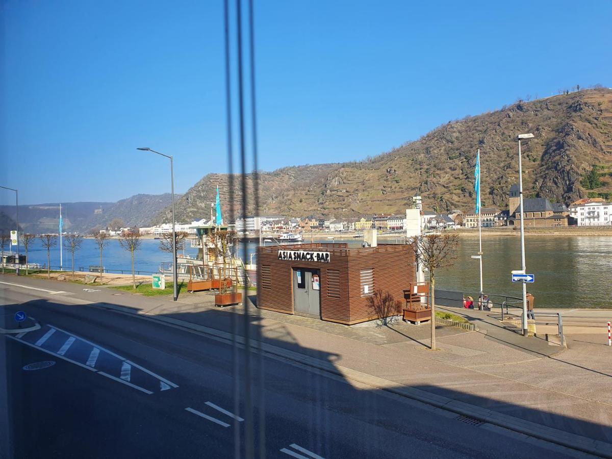 An Der Fähre St. Goar